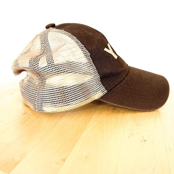 Yeti Coolers Mesh & Snap Back Embroidered Logo Hat Brown Tan sz OS - Picture 5 of 8